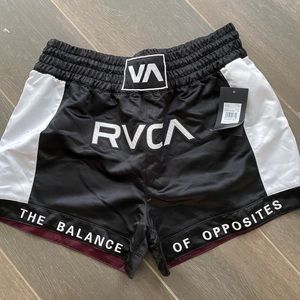 Rvca muay thai short